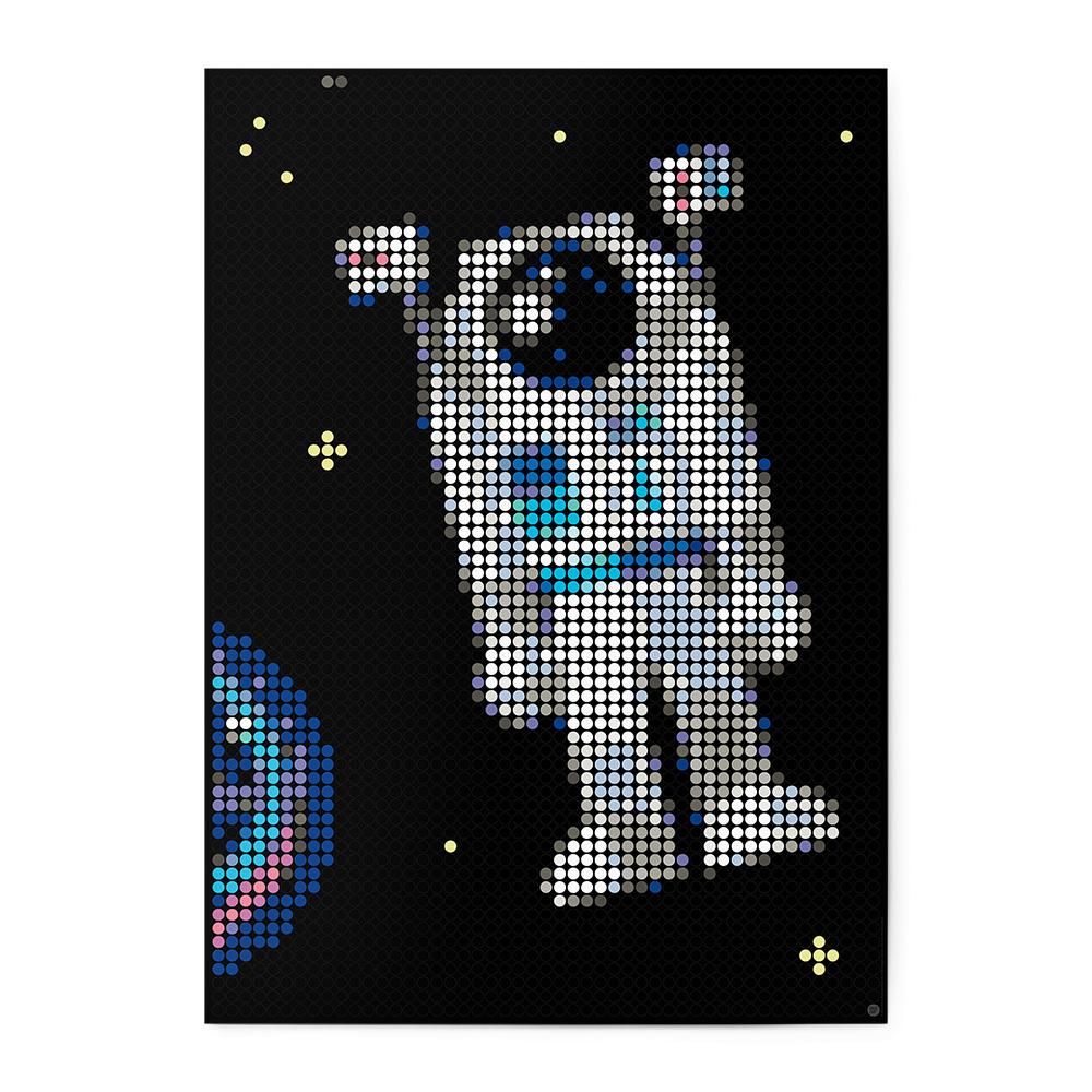 dot on art space | astronaut - Da Da Kinder Store Singapore
