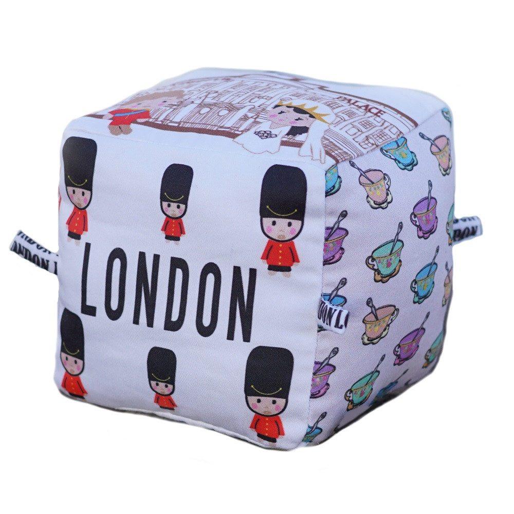 Globe Totters London Block